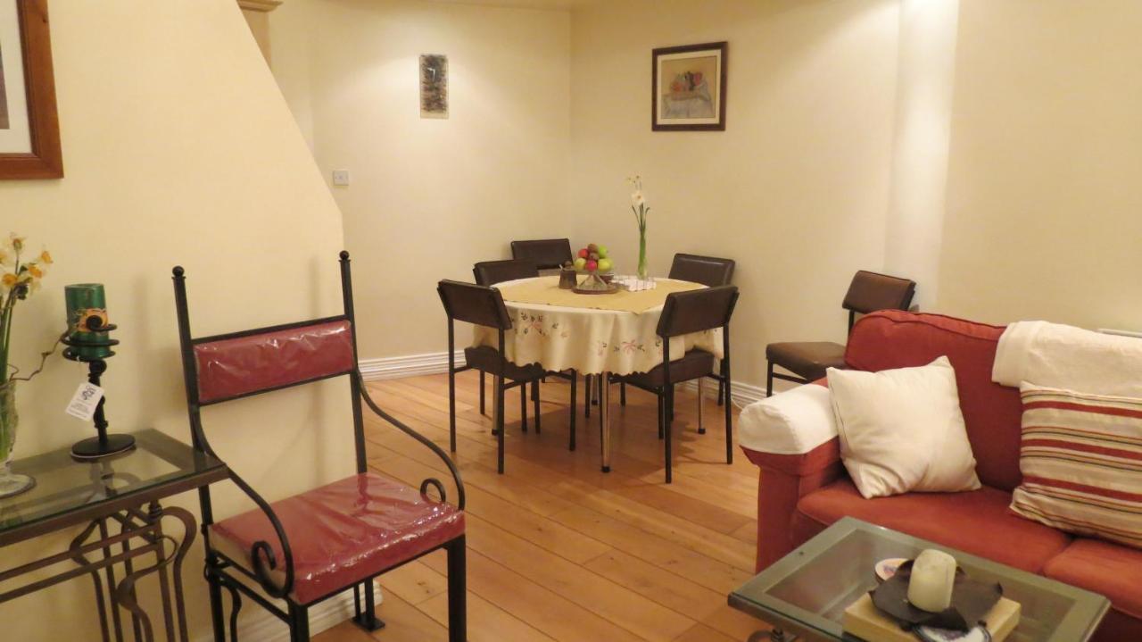 Croi an Bháile Luxury Apartment Rosscarbery Esterno foto